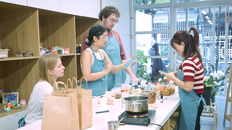 Scented Candle Making Workshop At Tadaa (4)